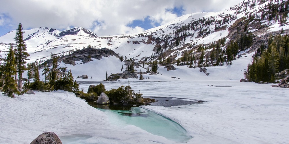 The Body of Hiker Recovered in White Mountains