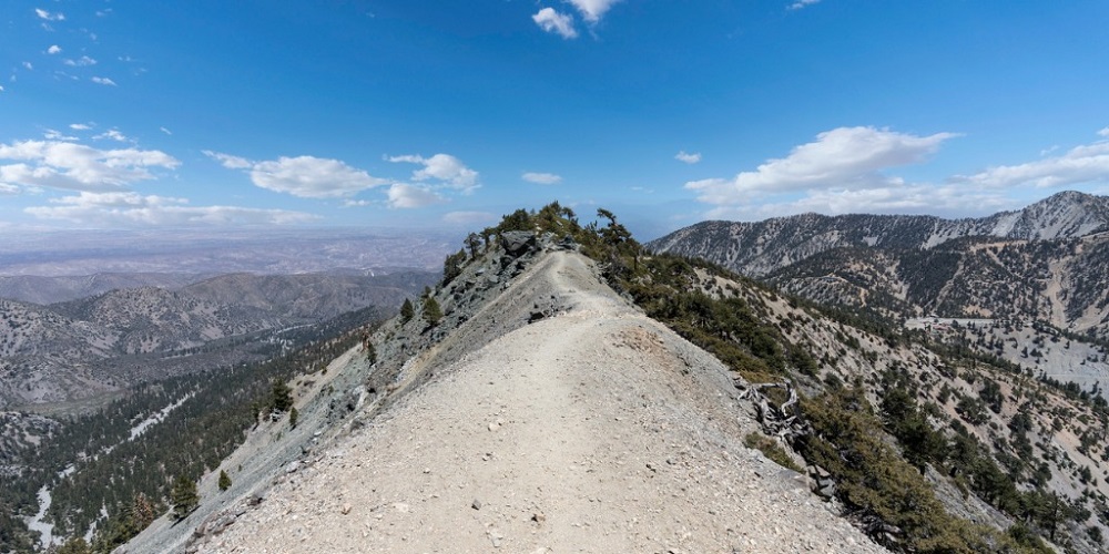 Three People Rescued On Mount Baldy